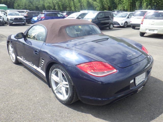Porsche Boxster 3