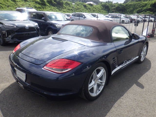 Porsche Boxster 4