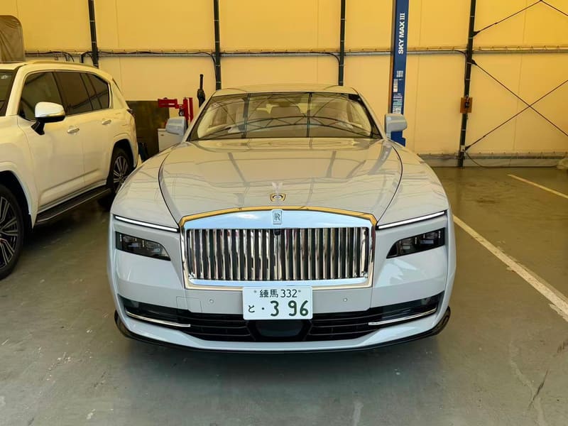 2025 Rolls Royce Spectre