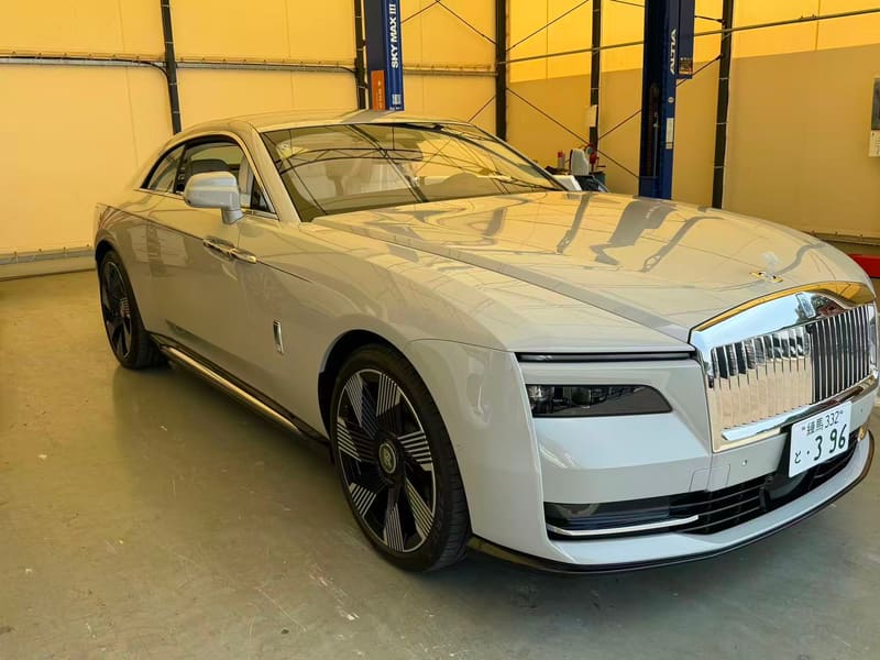 Rolls Royce Spectre 2