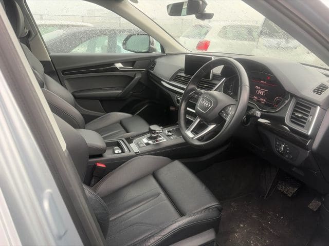 Audi Q5 5
