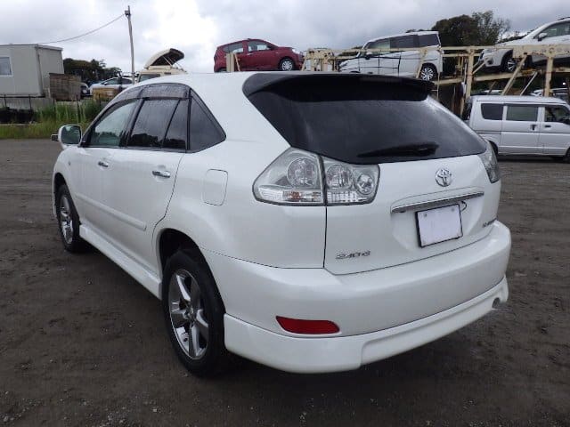 Toyota Harrier 2
