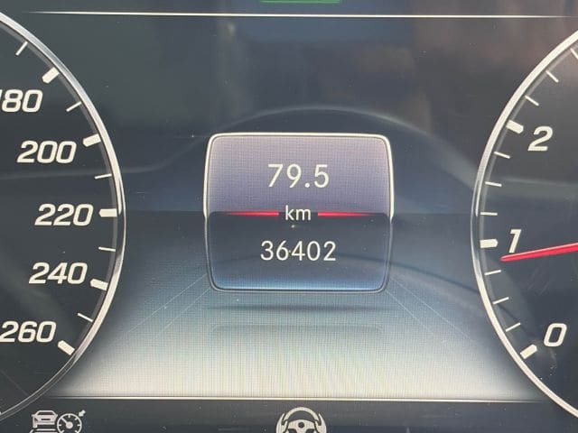 Mercedes Benz S Class 8