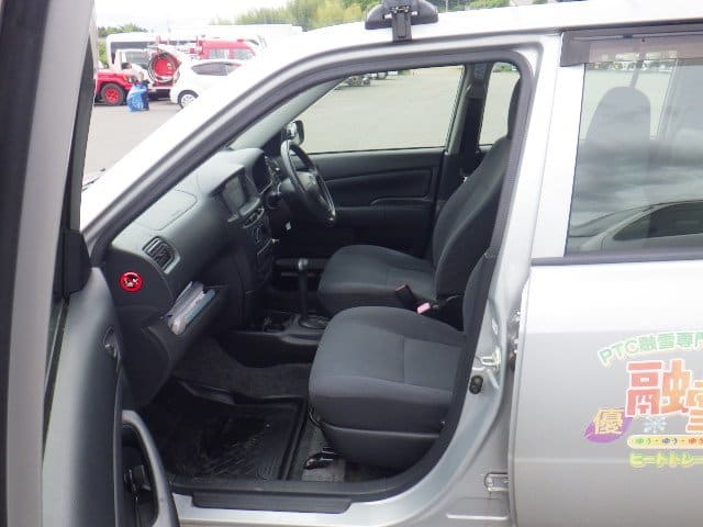 Toyota Probox 5