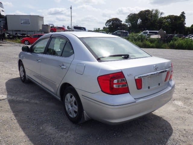 Toyota Premio 4