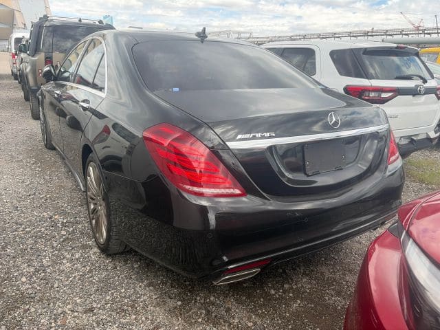Mercedes Benz S Class 3