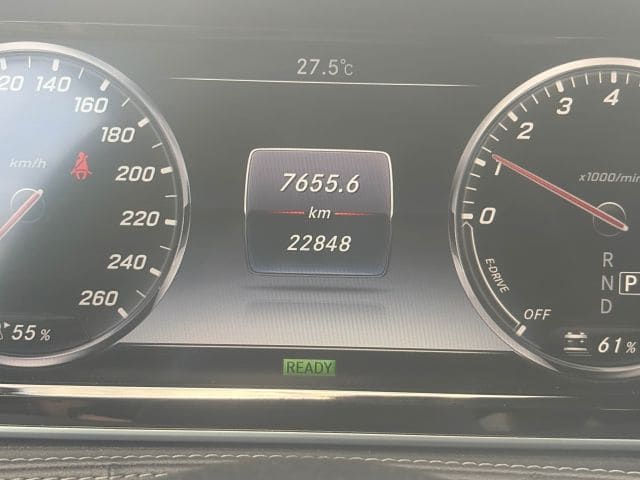 Mercedes Benz S Class 8