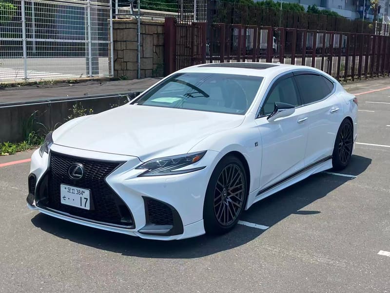 Lexus LS500 3