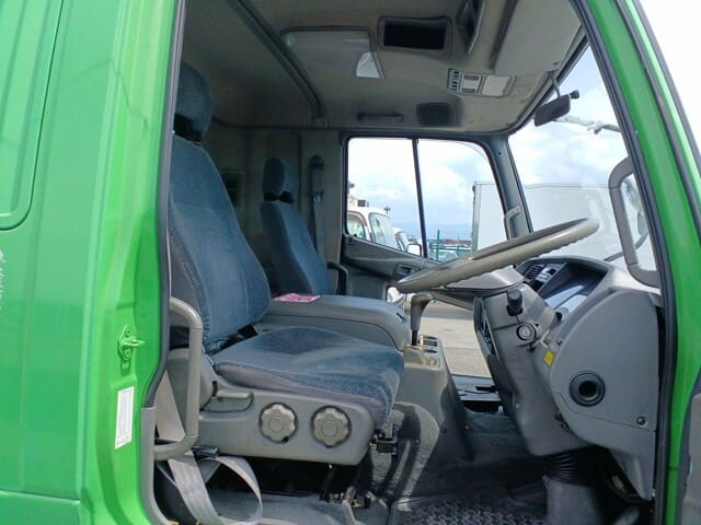 Mitsubishi Fuso Fighter 5