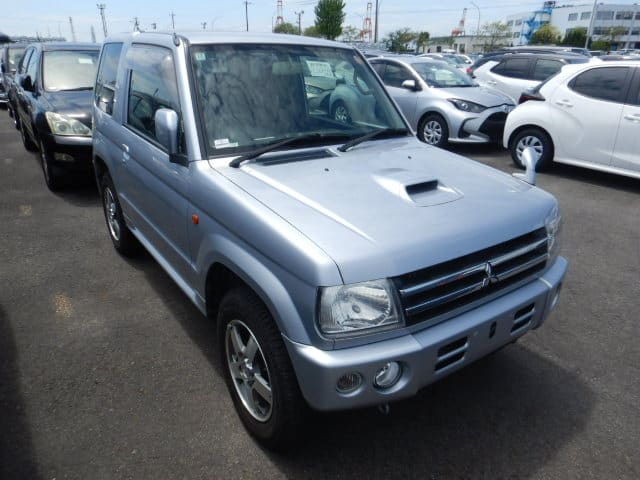 2006 Mitsubishi Pajero Mini