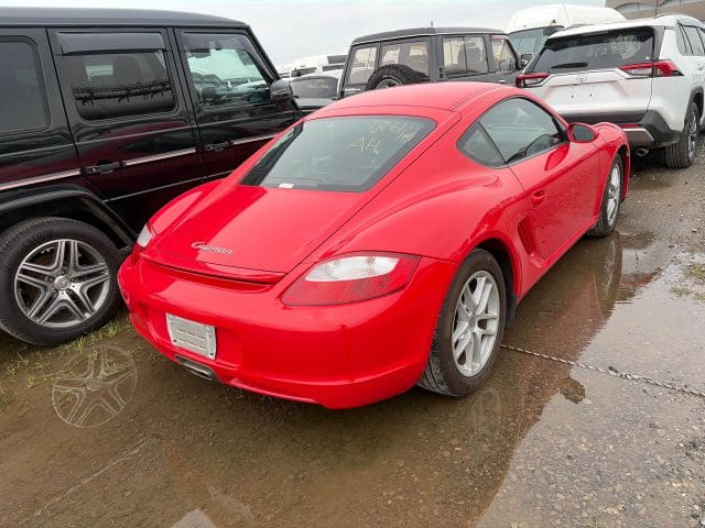 Porsche Cayman 3