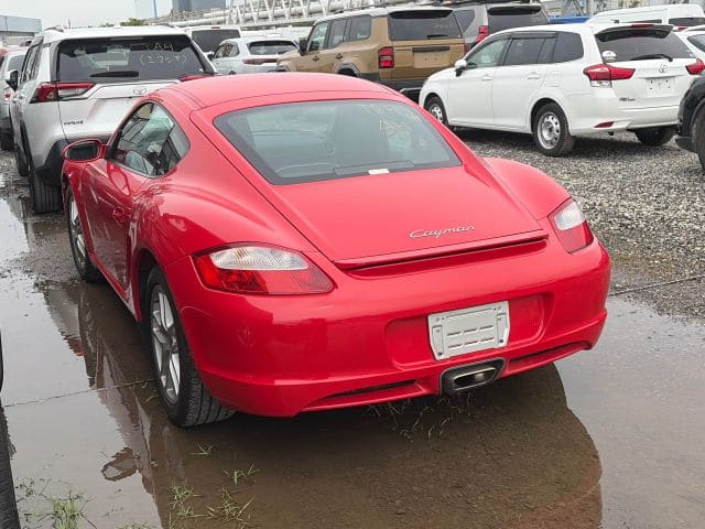 Porsche Cayman 4