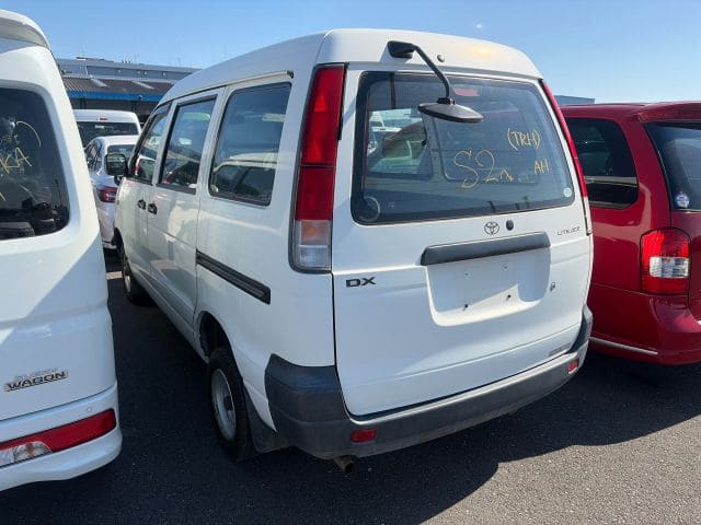 Toyota Lite Ace VAN 3