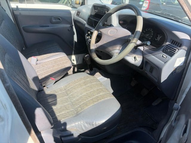 Toyota Lite Ace VAN 5