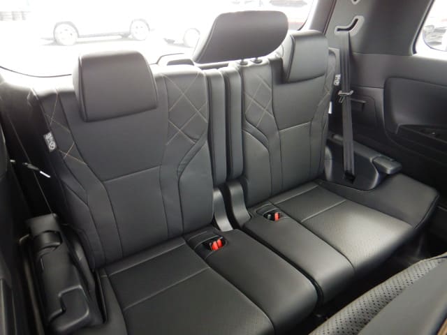 Toyota Vellfire 8