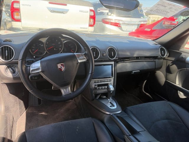Porsche Cayman 7