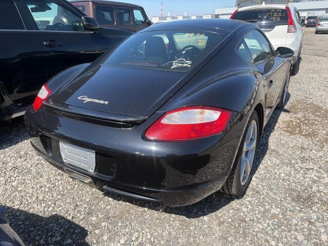 Porsche Cayman 4