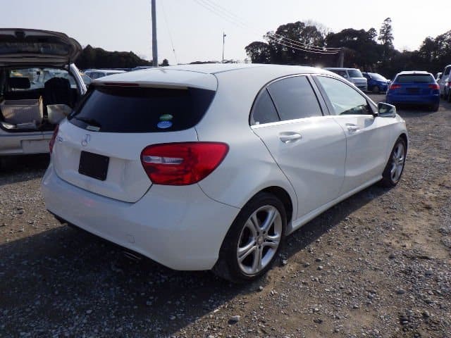 Mercedes Benz A Class 4