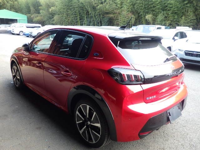 Peugeot E-208 2