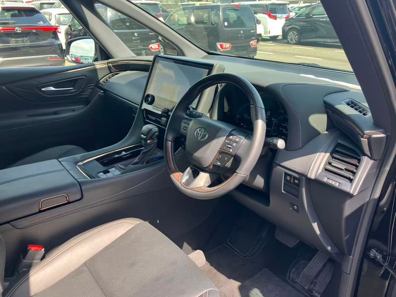 Toyota Alphard 7