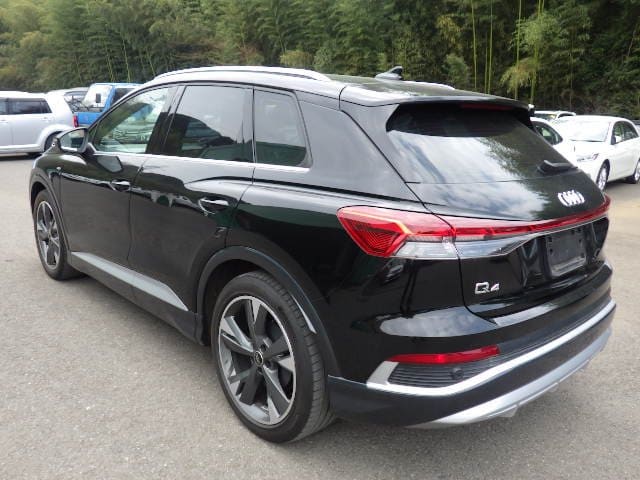 Audi Q4 E-Tron 3