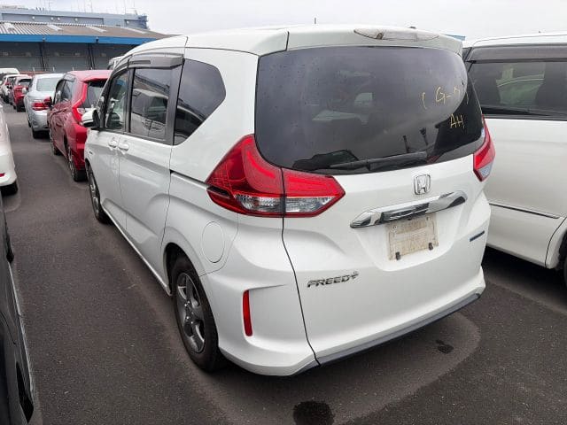 Honda Freed 3
