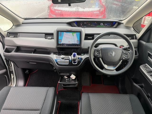 Honda Freed 6