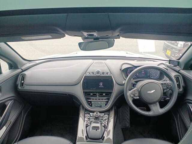 Aston Martin DBX707 7