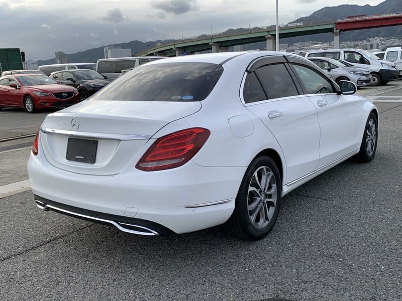 Mercedes Benz C180 3