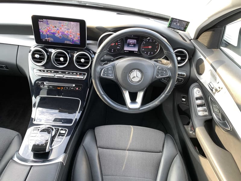 Mercedes Benz C180 5