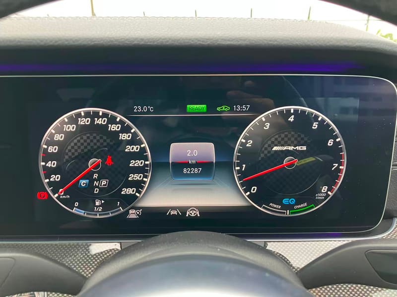 Mercedes Benz AMG CLS53 8
