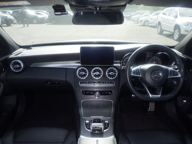 Mercedes Benz C180 7