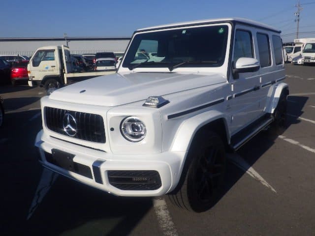Mercedes Benz G63 4