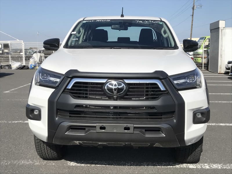 Toyota Hilux 2