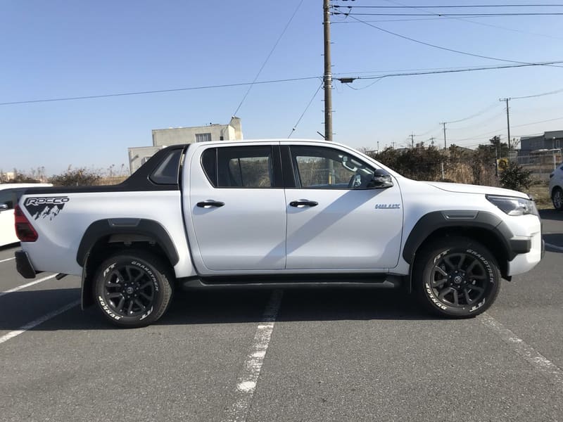 Toyota Hilux 3