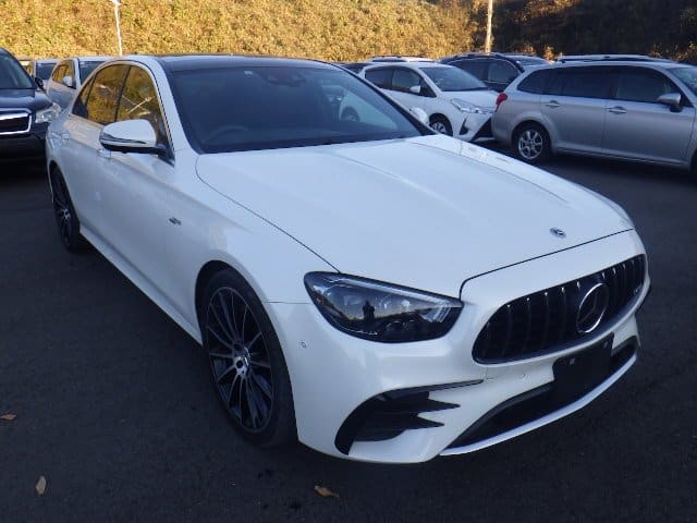 Mercedes Benz AMG E53 2