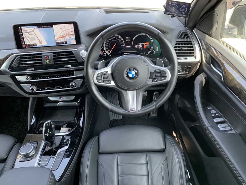 BMW X4 8