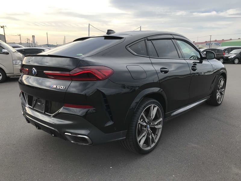 BMW X6 4