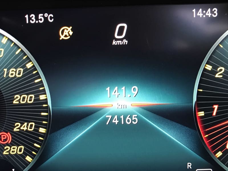 Mercedes Benz C43 8