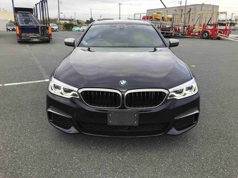 BMW 5 Series 2