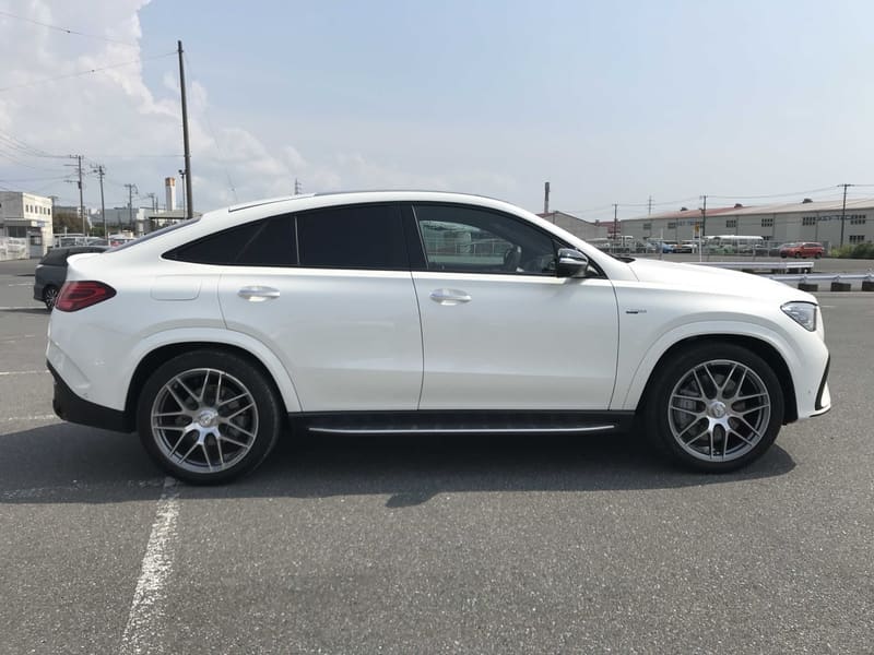 Mercedes Benz AMG GLE53 3
