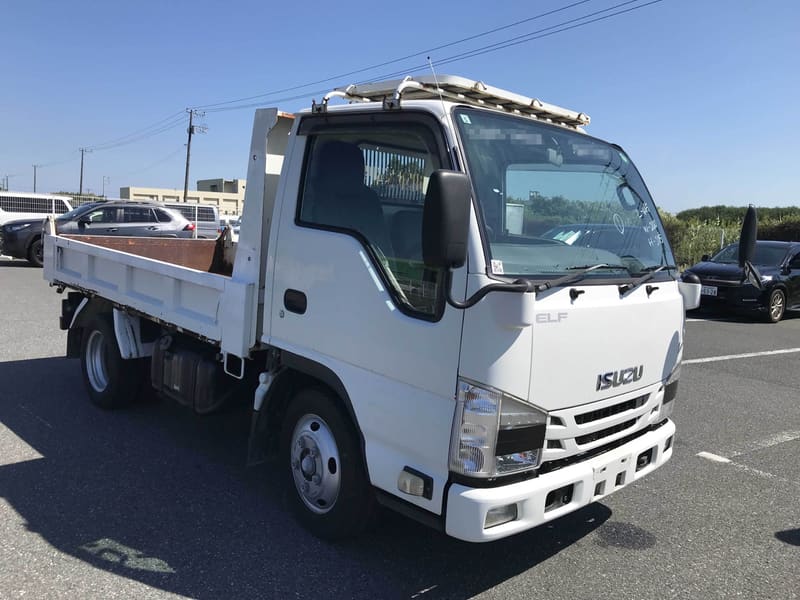 2015 Isuzu ELF