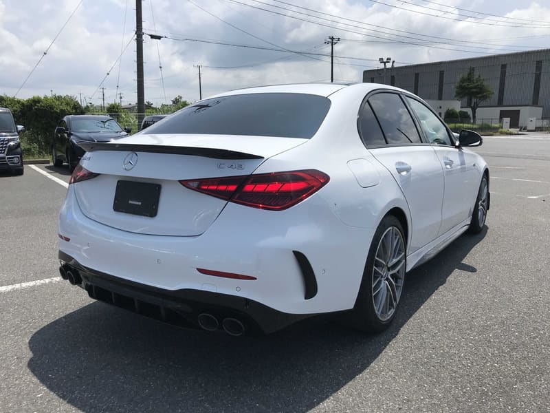 Mercedes Benz AMG C43 3