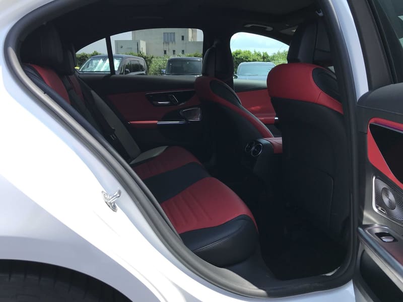 Mercedes Benz AMG C43 7
