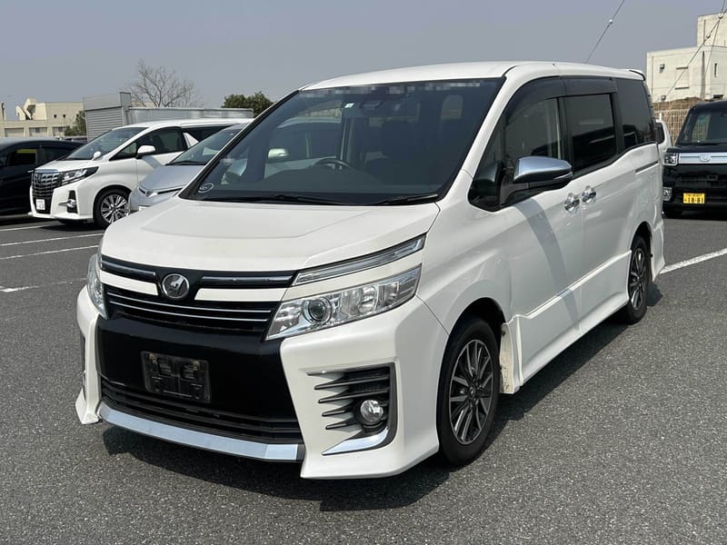 2016 Toyota Voxy