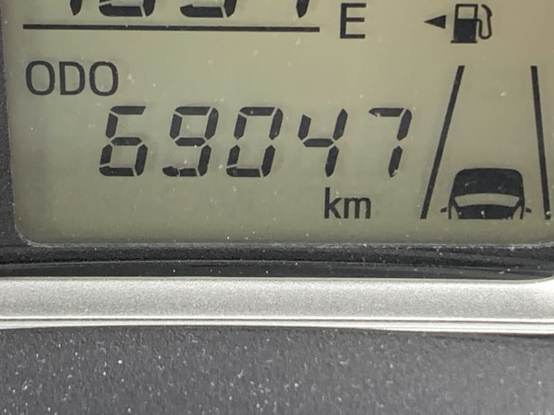 Toyota Corolla Axio 8