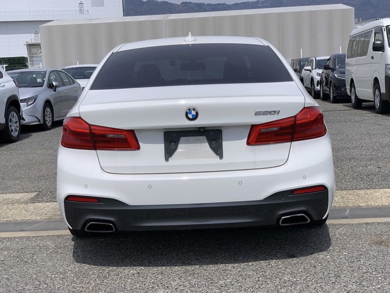 BMW 5 Series 3