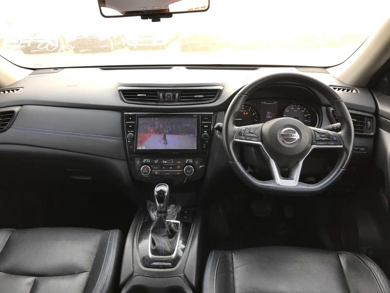 Nissan X-Trail 6