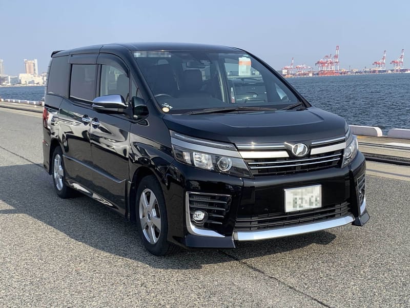 2016 Toyota Voxy