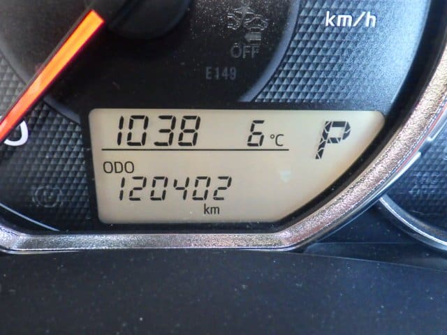 Toyota Corolla Fielder 8